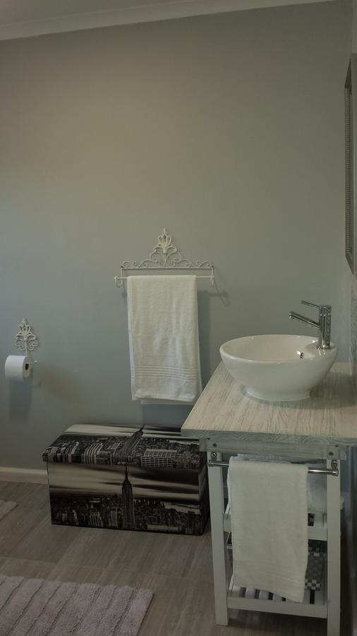 29 Carissa Street Apartment Somerset West Luaran gambar